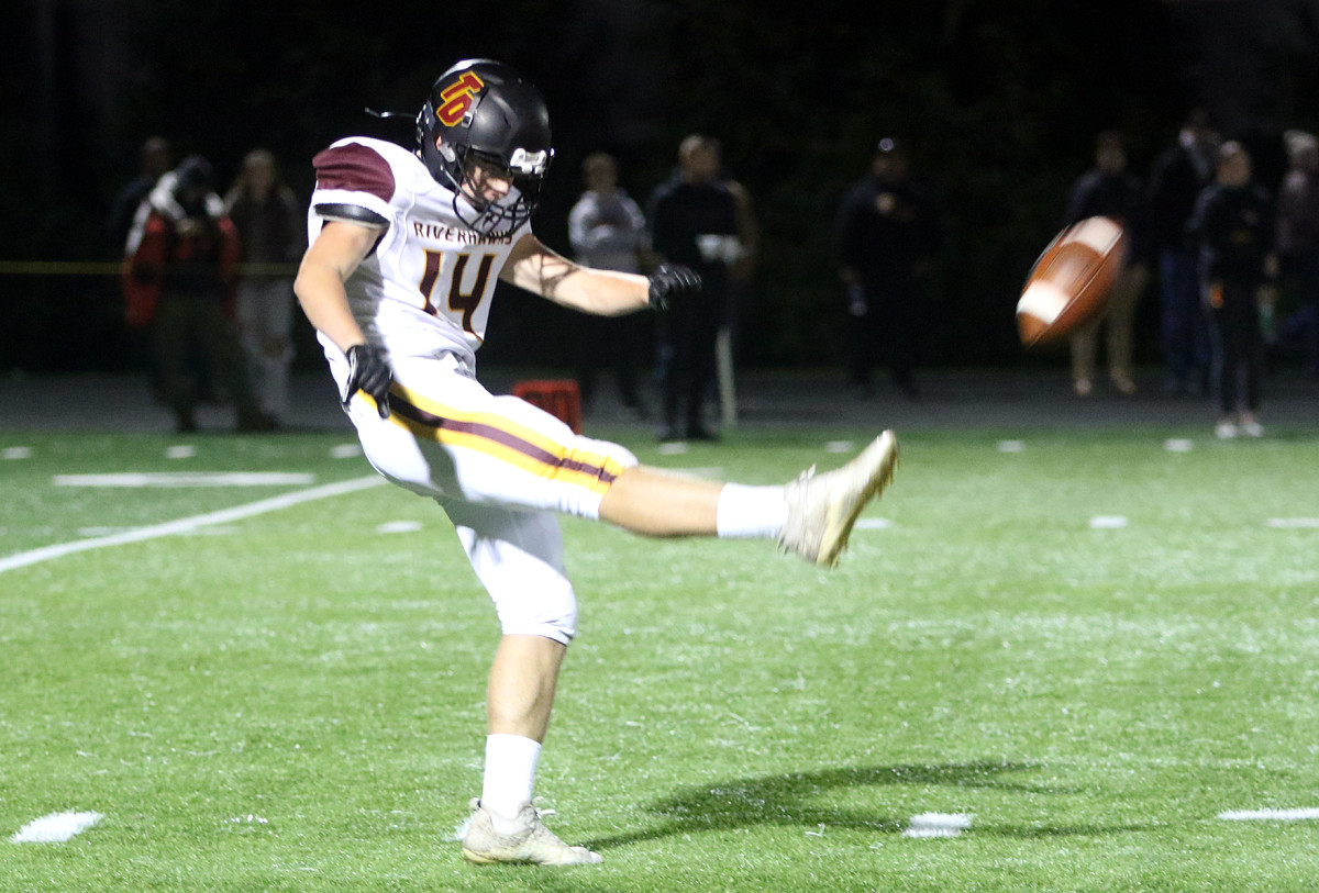 a La Salle Prep The Dalles football Oregon October 20 2023 Dan Brood 23